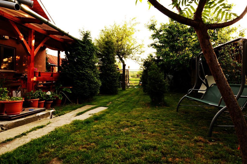 Route 66 Hotel Hateg Luaran gambar