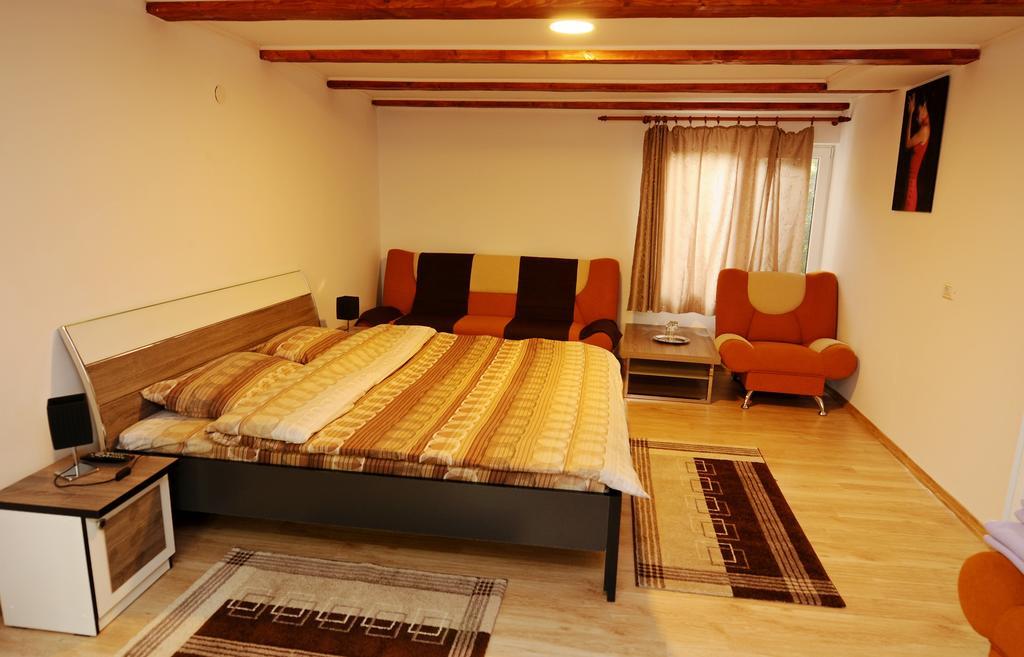 Route 66 Hotel Hateg Bilik gambar